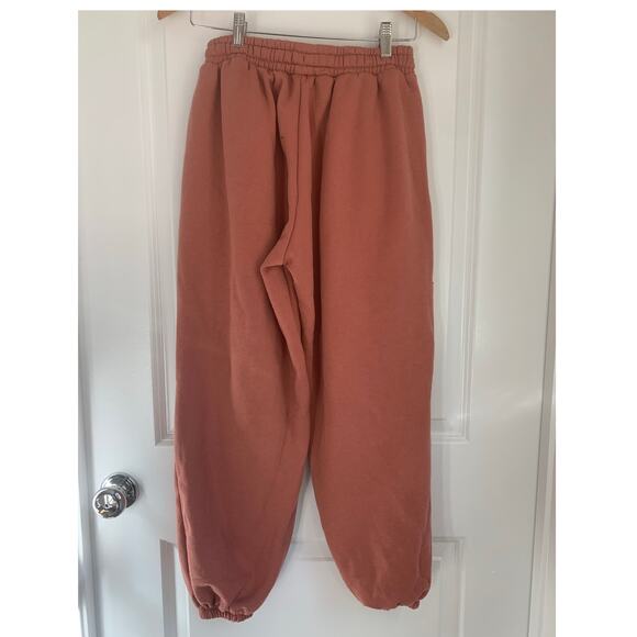 The Giving Movement Essentials Oversized Sweatpants - Picture 5 of 7
